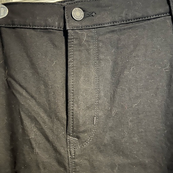 Old Navy Curvy/ Profile Jeans in Black. Size 20. - Picture 3 of 9